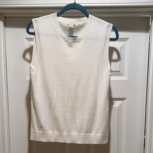 J. Crew White Sleeveless Sweater. Size M.